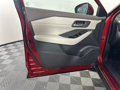 2023 Nissan Rogue SV Premium Package