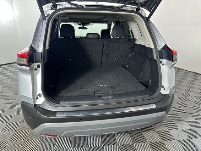 2023 Nissan Rogue SV Premium Package