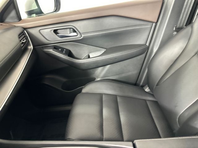 2023 Nissan Rogue SV Premium Package