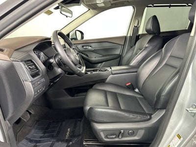 2023 Nissan Rogue SV Premium Package