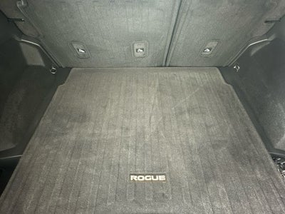 2023 Nissan Rogue SV Premium Package