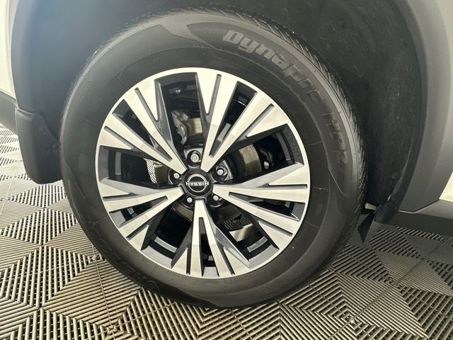 2023 Nissan Rogue SV Premium Package