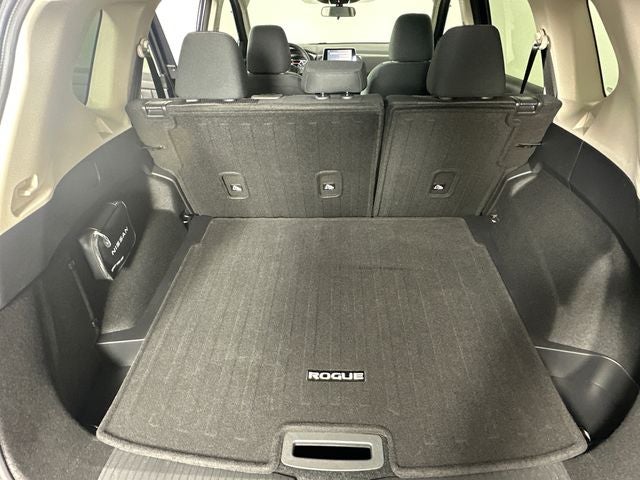 2026 Nissan Rogue SV Cold Weather Package