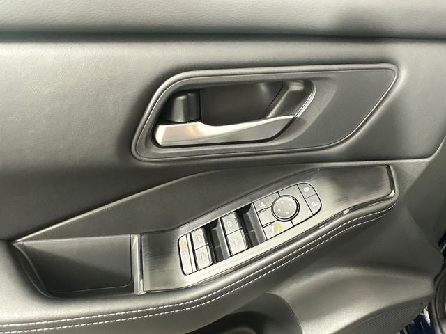 2026 Nissan Rogue SV Cold Weather Package