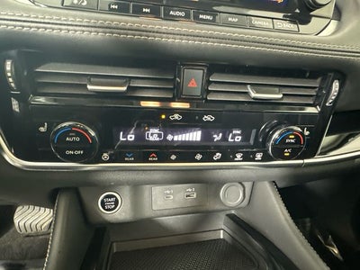 2023 Nissan Rogue SL Premium Package