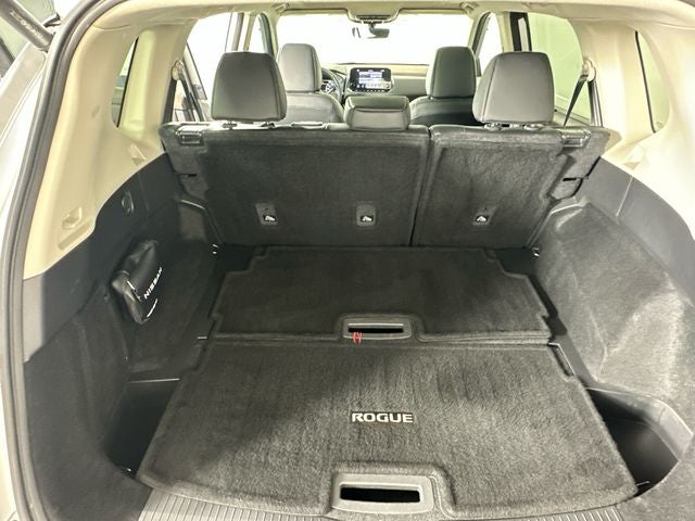 2023 Nissan Rogue SL Premium Package