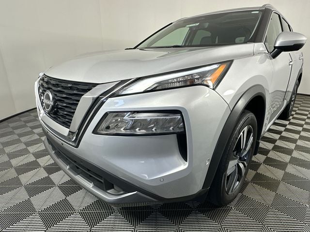 2023 Nissan Rogue SL Premium Package