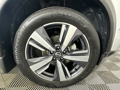 2023 Nissan Rogue SL Premium Package