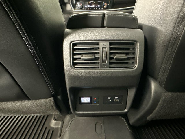 2022 Nissan Rogue SL Premium Package