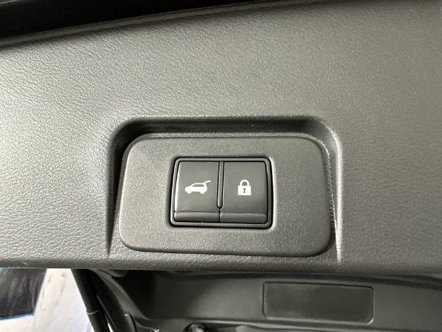 2022 Nissan Rogue SL Premium Package