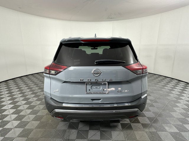 2022 Nissan Rogue SL Premium Package