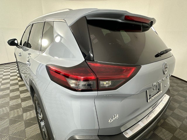 2022 Nissan Rogue SL Premium Package
