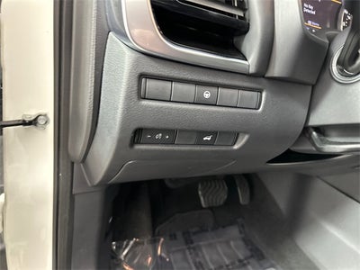 2023 Nissan Rogue SL Premium Package