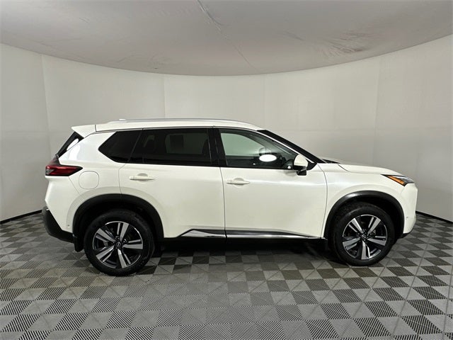 2023 Nissan Rogue SL Premium Package