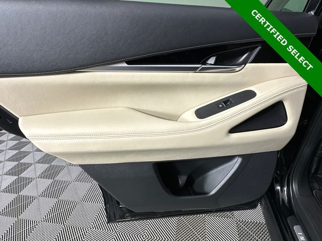 2023 INFINITI QX60 PURE