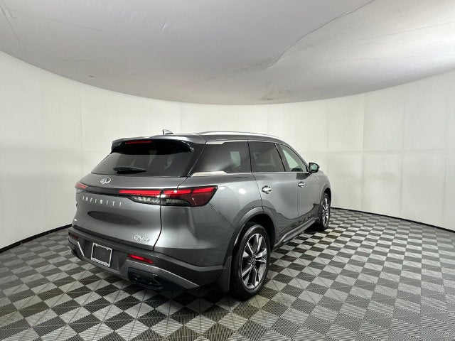2024 INFINITI QX60 LUXE