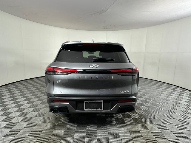 2024 INFINITI QX60 LUXE