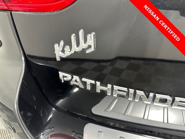 2020 Nissan Pathfinder Platinum