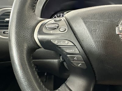 2017 Nissan Pathfinder Platinum