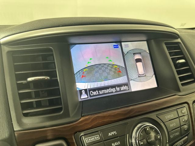 2017 Nissan Pathfinder Platinum