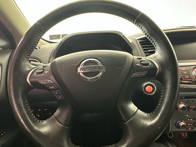 2018 Nissan Pathfinder SL