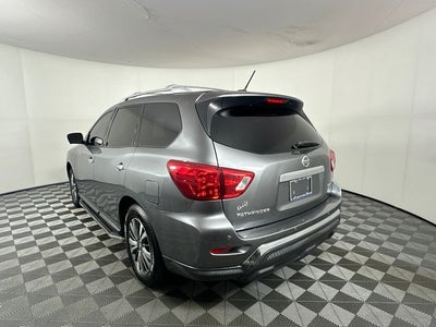 2018 Nissan Pathfinder SL