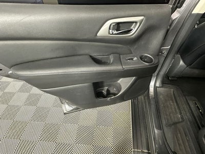 2018 Nissan Pathfinder SL