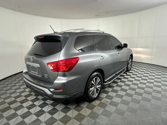 2018 Nissan Pathfinder SL