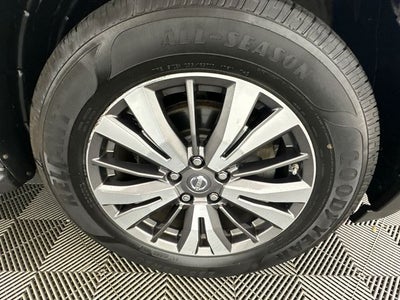 2018 Nissan Pathfinder SL