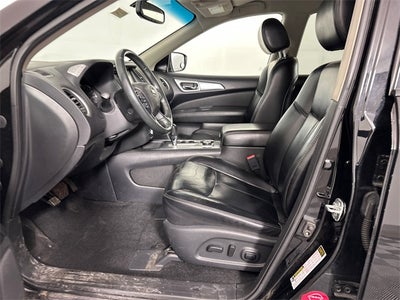 2018 Nissan Pathfinder SL