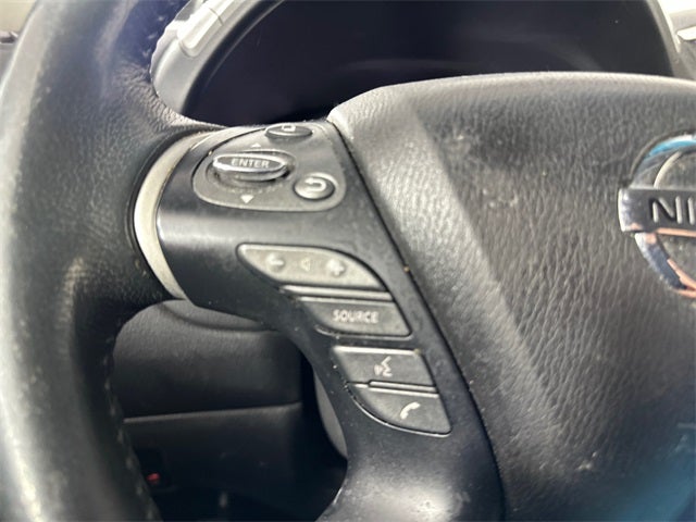 2018 Nissan Pathfinder SL