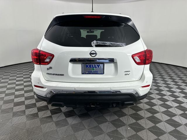 2018 Nissan Pathfinder SV