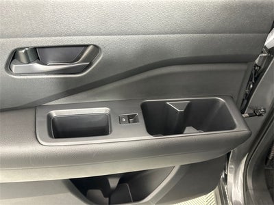 2024 Nissan Pathfinder S