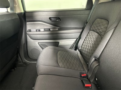 2024 Nissan Pathfinder S