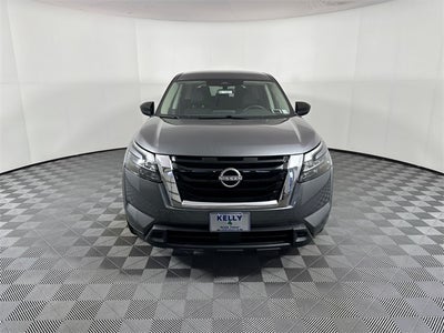 2024 Nissan Pathfinder S