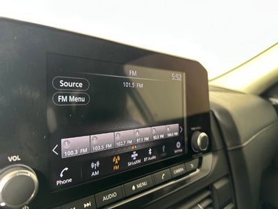 2024 Nissan Pathfinder S