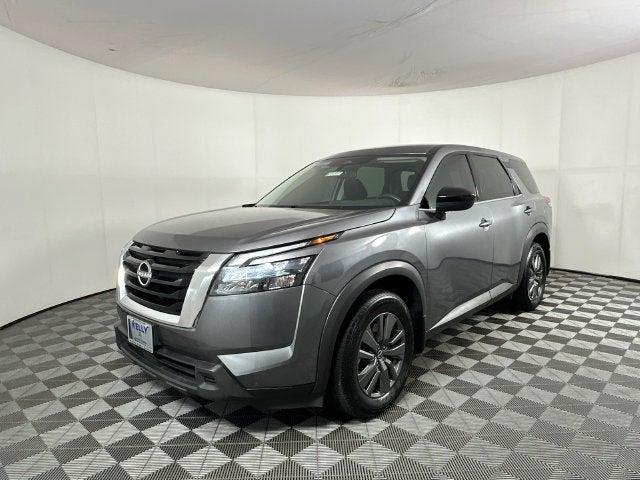 2024 Nissan Pathfinder S