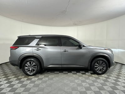 2024 Nissan Pathfinder S