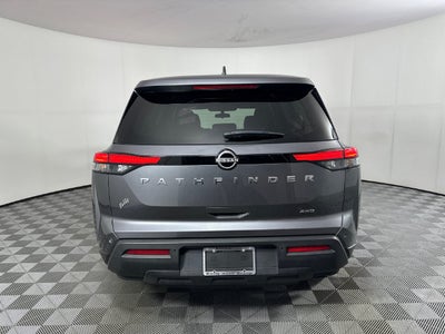 2024 Nissan Pathfinder S
