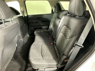 2024 Nissan Pathfinder S