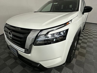 2024 Nissan Pathfinder S