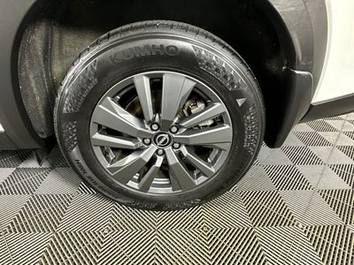 2024 Nissan Pathfinder S