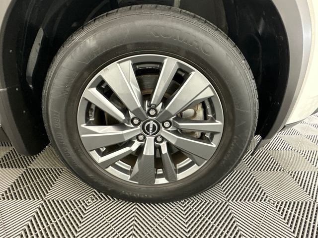 2024 Nissan Pathfinder S