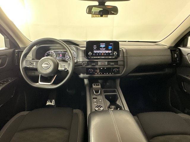2024 Nissan Pathfinder S