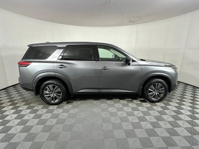 2024 Nissan Pathfinder S