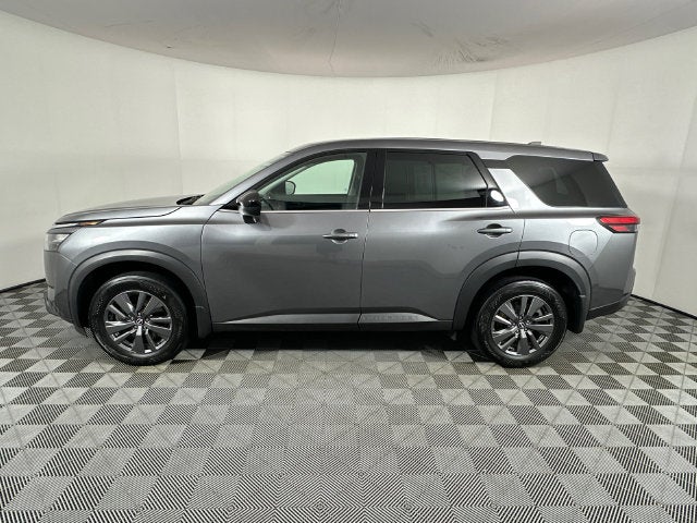 2024 Nissan Pathfinder S