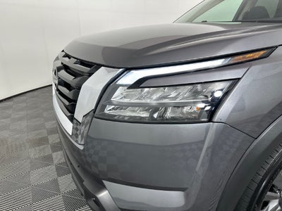 2024 Nissan Pathfinder S