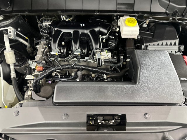 2024 Nissan Pathfinder S