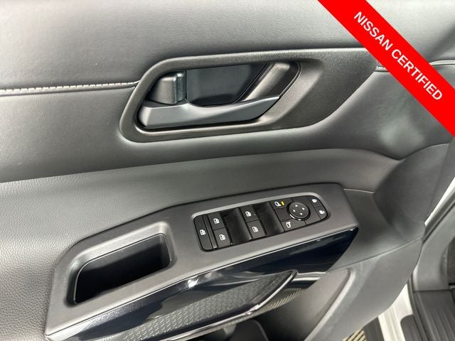 2024 Nissan Pathfinder S