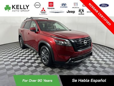 2023 Nissan Pathfinder SV Black Appearance Package